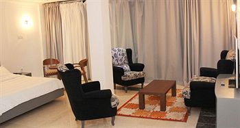 Imagen de la habitación del Hotel Medina, Bumerd&eacute;s . Foto 9