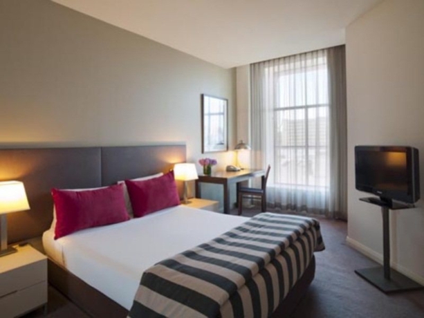 Imagen general del Hotel Medina Exec. Central. Foto 2