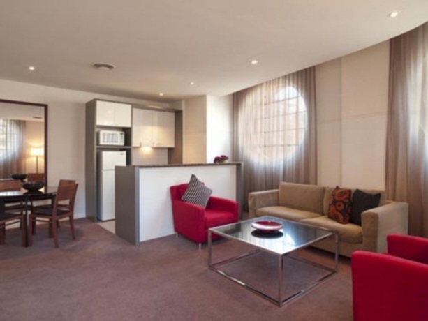 Imagen general del Hotel Medina Exec. Central. Foto 3