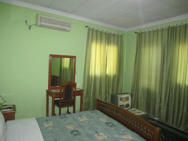 Imagen de la habitación del Hotel Medina, Or&aacute;n. Foto 8