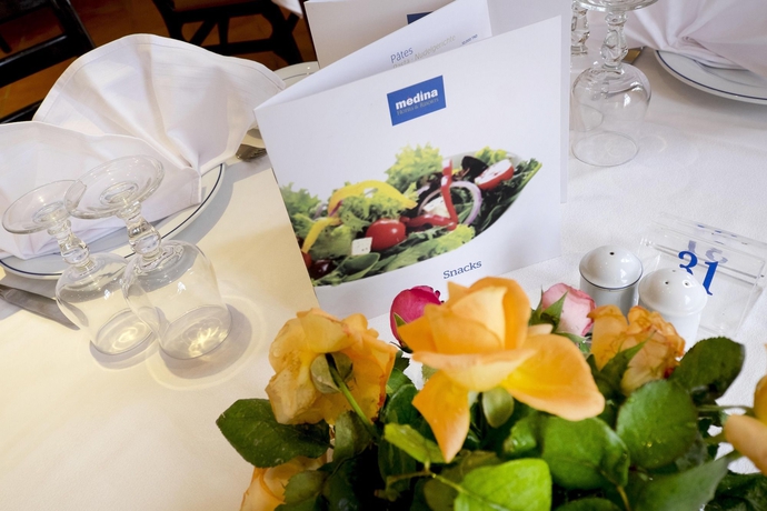 Imagen del bar/restaurante del Hotel Medina Solaria and Thalasso. Foto 2