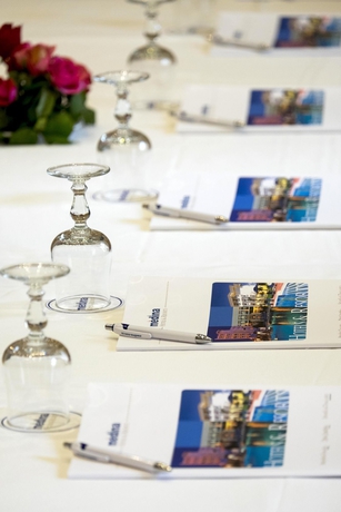 Imagen del bar/restaurante del Hotel Medina Solaria and Thalasso. Foto 5