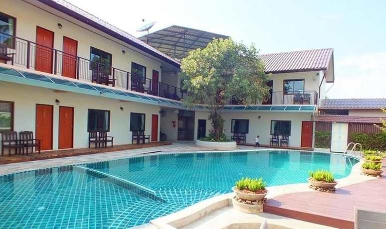 Imagen de la piscina del Hotel Medio De Pai. Foto 16