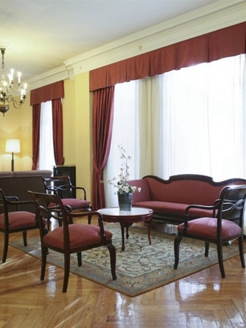 Imagen general del Hotel Mediodia. Foto 4