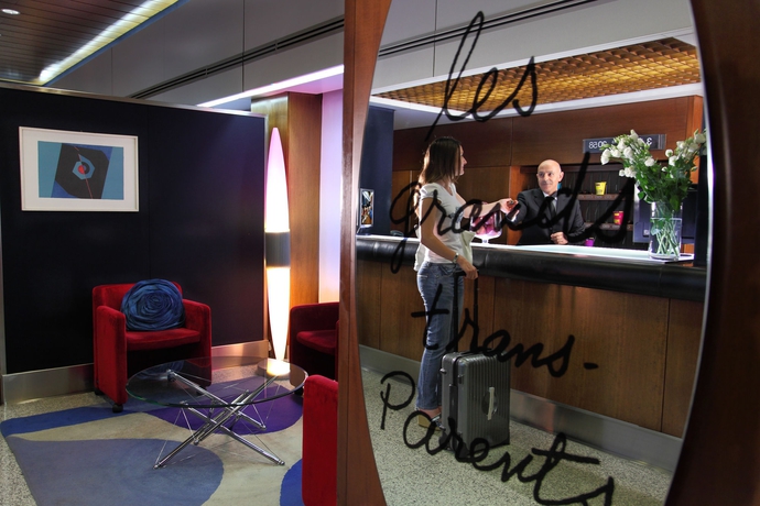 Imagen del bar/restaurante del Hotel Mediolanum. Foto 3