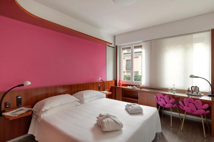 Imagen de la habitación del Hotel Mediolanum. Foto 9