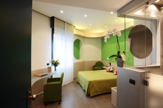 Imagen de la habitación del Hotel Mediolanum. Foto 9