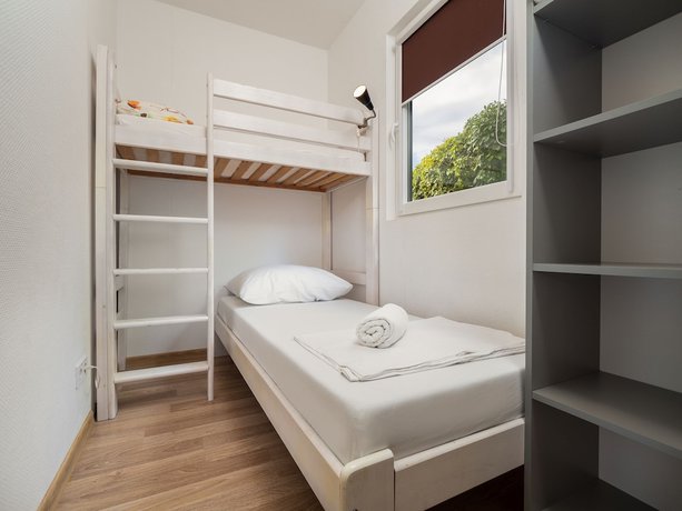 Imagen de la habitación del Hotel Mediteran Travel Mobile Homes Belvedere, Seget Vranjica. Foto 15