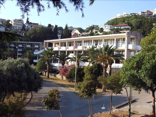 Imagen general del Hotel Mediteran Ulcinj. Foto 1