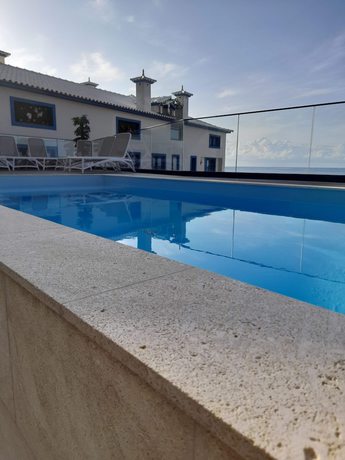 Imagen de la piscina del Hotel Mediterrâneo Madeira. Foto 11