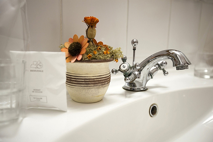 Imagen de la habitación del Hotel Mediterran. Foto 7