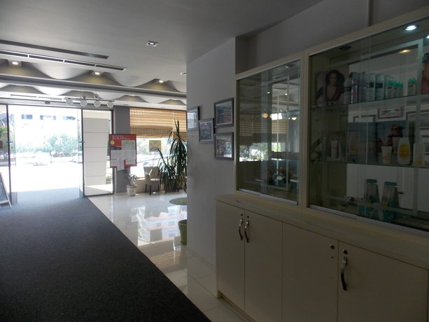 Imagen de los interiores del Hotel Mediterrane. Foto 7