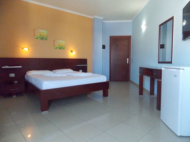 Imagen de la habitación del Hotel Mediterrane. Foto 3