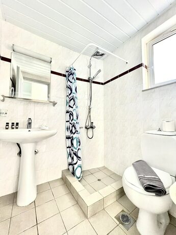Imagen general del Hotel Mediterranea Apartments. Foto 8
