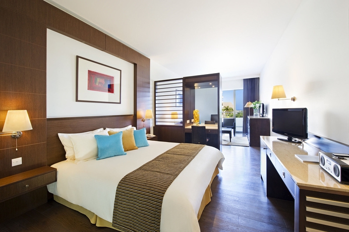 Imagen de la habitación del Hotel Mediterranean Beach. Foto 2