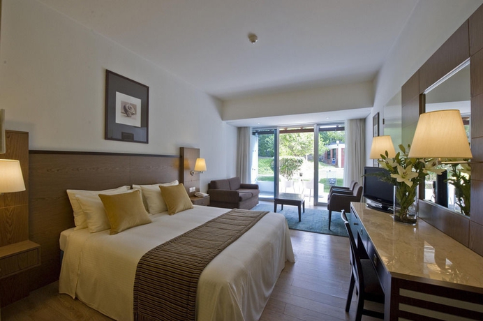 Imagen de la habitación del Hotel Mediterranean Beach. Foto 5