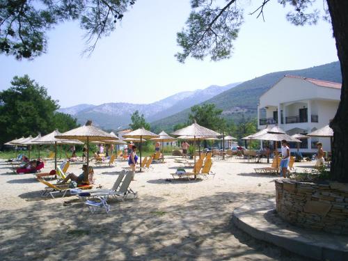 Imagen general del Hotel Mediterranean Beach, Skala Rachoniou. Foto 7