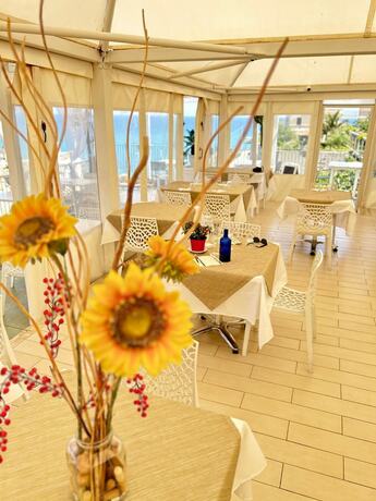 Imagen general del Hotel Mediterranean Boutique. Foto 14