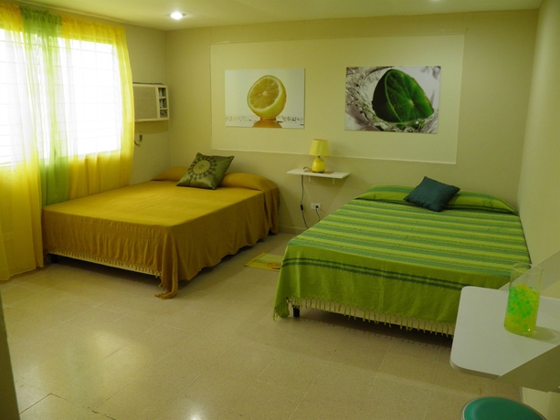 Imagen de la habitación del Hotel Mediterranean Dreams. Foto 9