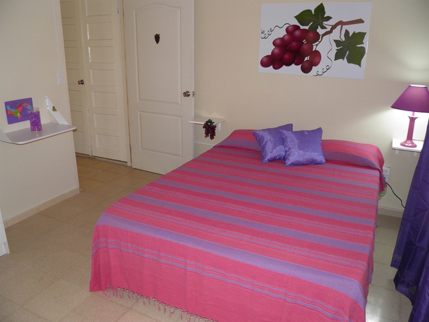 Imagen de la habitación del Hotel Mediterranean Dreams. Foto 10