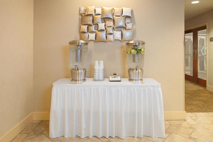 Imagen de los exteriores del Hotel Mediterranean Inn. Foto 9