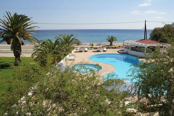 Imagen general del Hotel Mediterranean, K&aacute;rpatos. Foto 3