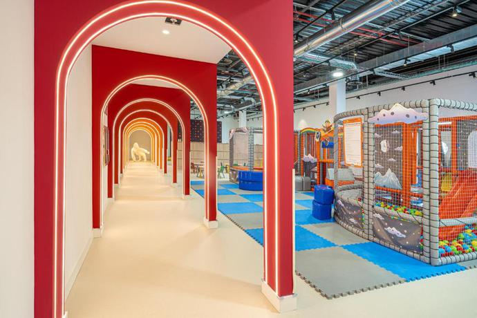 Imagen de los interiores del Hotel Mediterranean Palace, Playa de las Am&eacute;ricas. Foto 21