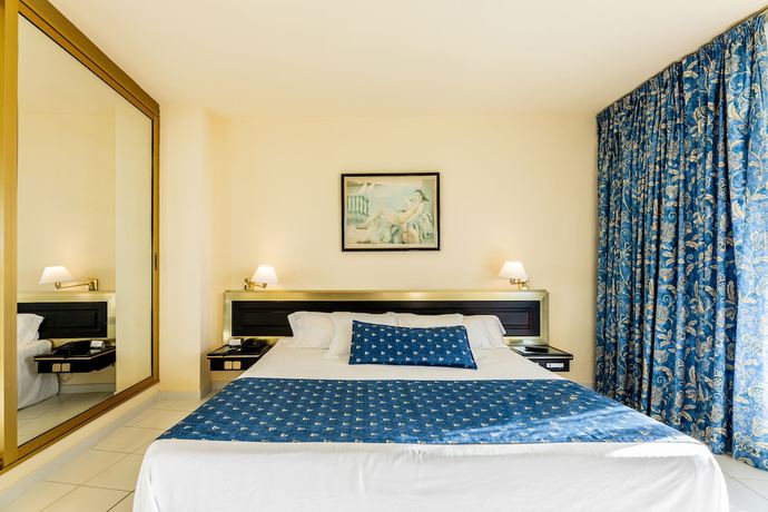 Imagen de la habitación del Hotel Mediterranean Palace, Playa de las Am&eacute;ricas. Foto 6