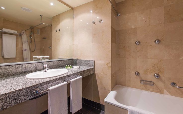 Imagen de la habitación del Hotel Mediterranean Palace, Playa de las Am&eacute;ricas. Foto 10