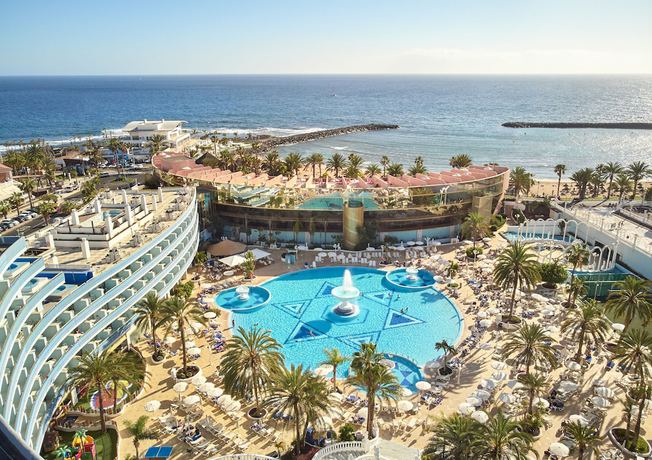 Imagen general del Hotel Mediterranean Palace, Playa de las Americas. Foto 1