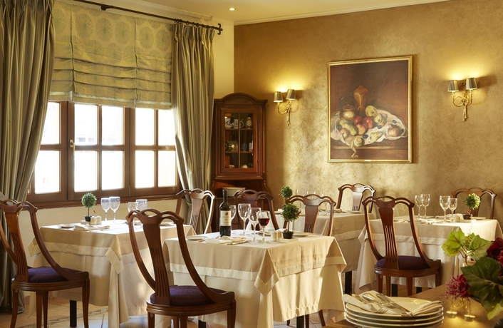 Imagen del bar/restaurante del Hotel Mediterranean Palace, Tesalonica. Foto 5