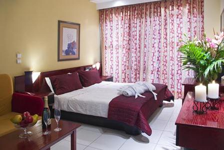 Imagen de la habitación del Hotel Mediterranean Resort, Paralia. Foto 6