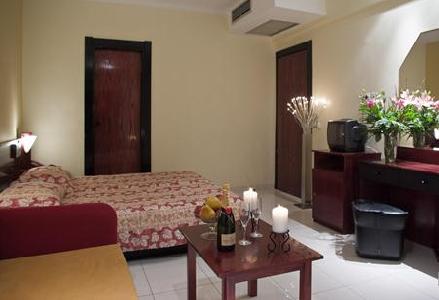 Imagen general del Hotel Mediterranean Resort, Paralia. Foto 4