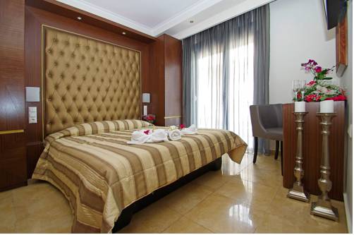 Imagen de la habitación del Hotel Mediterranean Resort, Paralia. Foto 2
