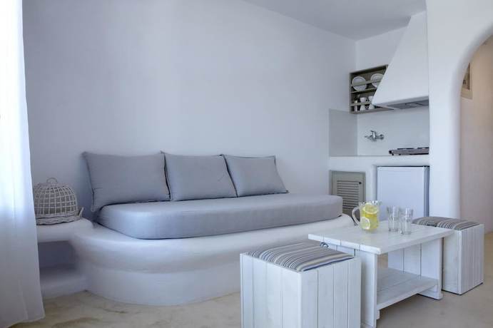 Imagen de la habitación del Hotel Mediterranean, Stelida. Foto 3