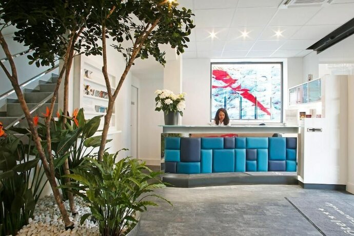 Imagen general del Hotel Mediterranee, Calvi. Foto 6