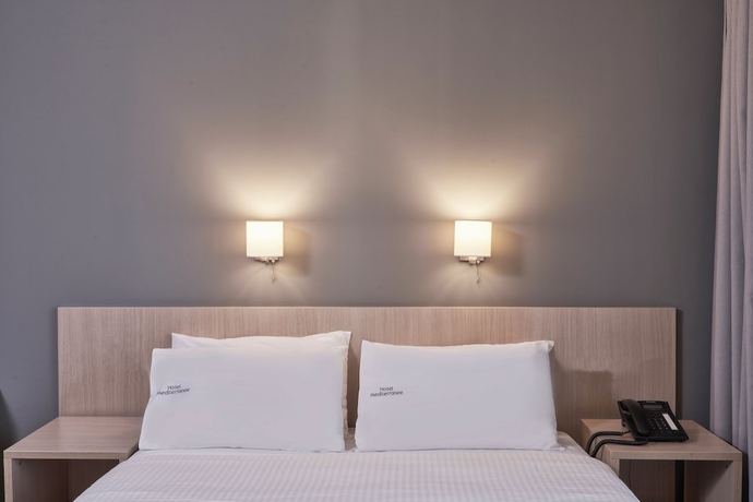 Imagen de la habitación del Hotel Mediterranee, Patras. Foto 1