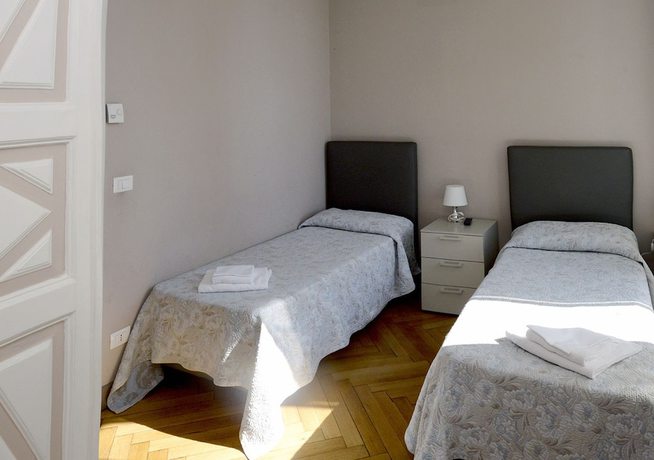 Imagen de la habitación del Hotel Mediterranee, Pegli. Foto 5