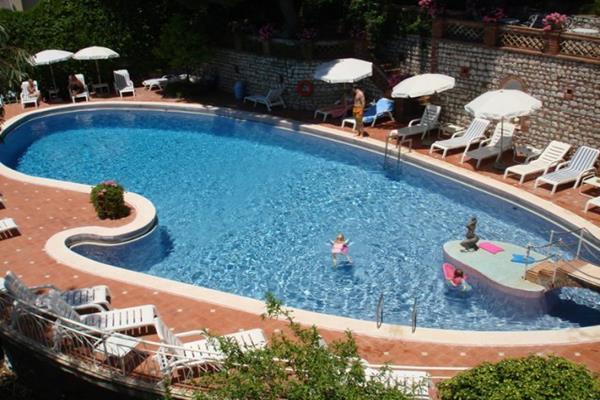 Imagen general del Hotel Mediterranee, Taormina . Foto 2