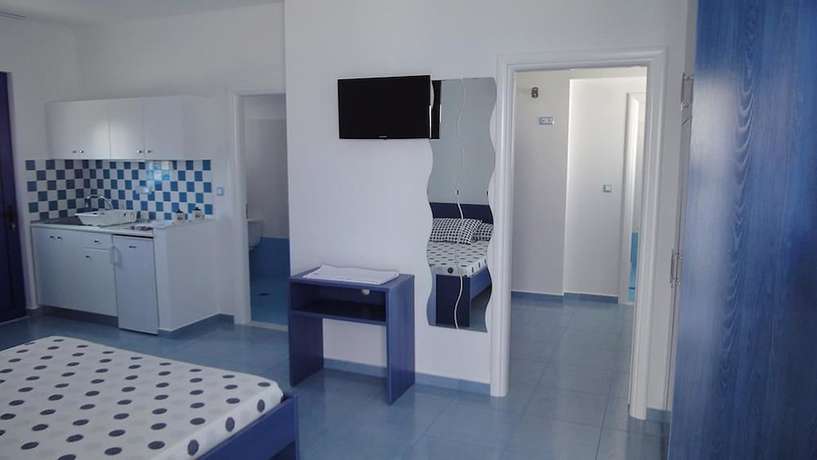 Imagen de la habitación del Hotel Mediterraneo, Archangelos. Foto 12