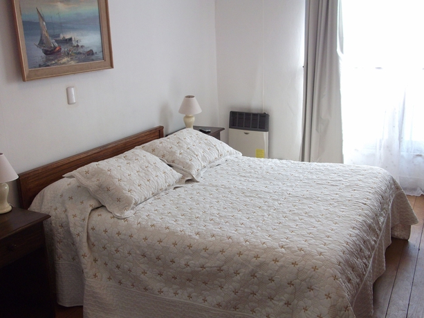 Imagen de la habitación del Hotel Mediterraneo Bandb. Foto 4