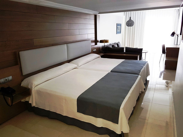 Imagen general del Hotel Mediterraneo Bay Hotel & Resort. Foto 5