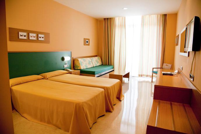 Imagen de la habitación del Hotel Mediterraneo, Benidorm - Playa Levante. Foto 2