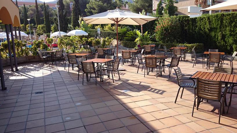 Imagen de los exteriores del Hotel Mediterraneo, Benidorm - Playa Levante. Foto 5