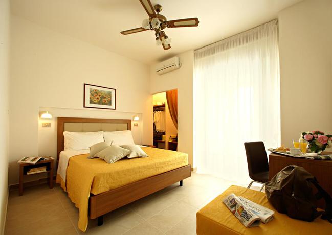 Imagen de la habitación del Hotel Mediterraneo, Cattolica. Foto 7