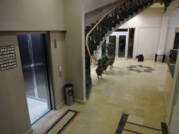 Imagen de los interiores del Hotel Mediterraneo, Ciudad Madero. Foto 11