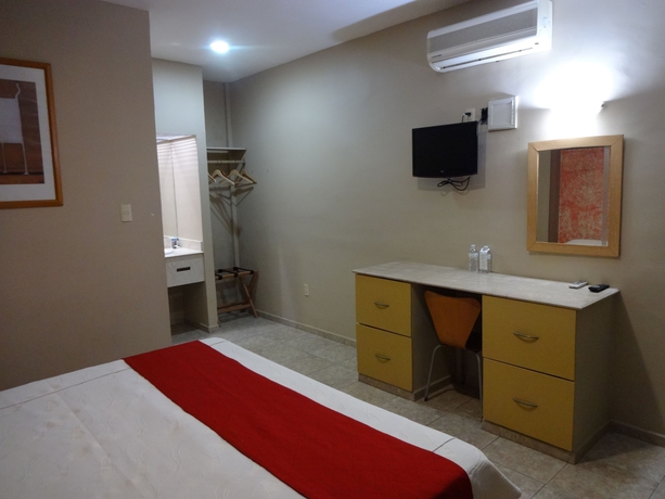 Imagen de la habitación del Hotel Mediterraneo, Ciudad Madero. Foto 10