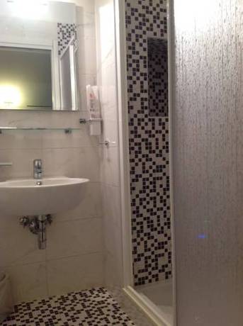 Imagen de la habitación del Hotel Mediterraneo, Giugliano in Campania . Foto 5