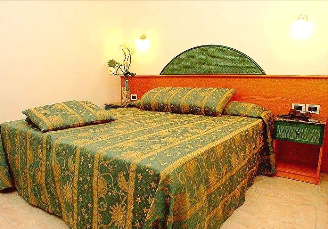 Imagen de la habitación del Hotel Mediterraneo, Lignano Sabbiadoro. Foto 5