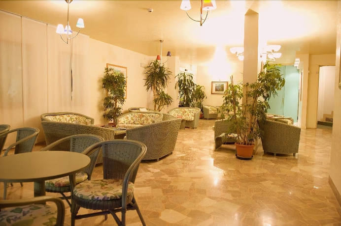 Imagen de los interiores del Hotel Mediterraneo, Lignano Sabbiadoro. Foto 19